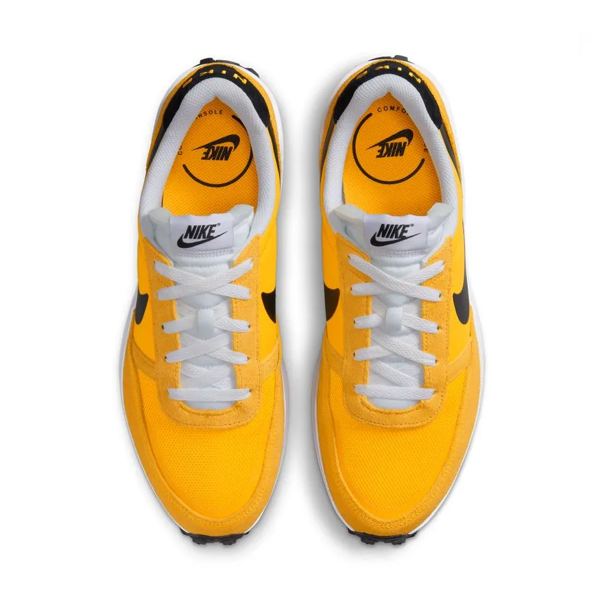 Mens Nike Waffle Nav FJ4195-700 Premium Athletic Shoes in Vibrant Yellow